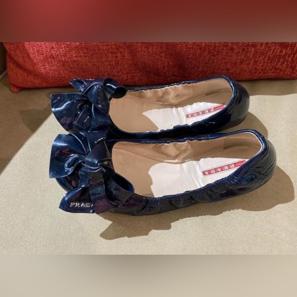 Blue Prada flats size 38 1/2 - Picture 1 of 5